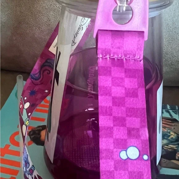 2025 Disneyland Magic key Kuzco’s poison Bottle siper bottle - Picture 3 of 14